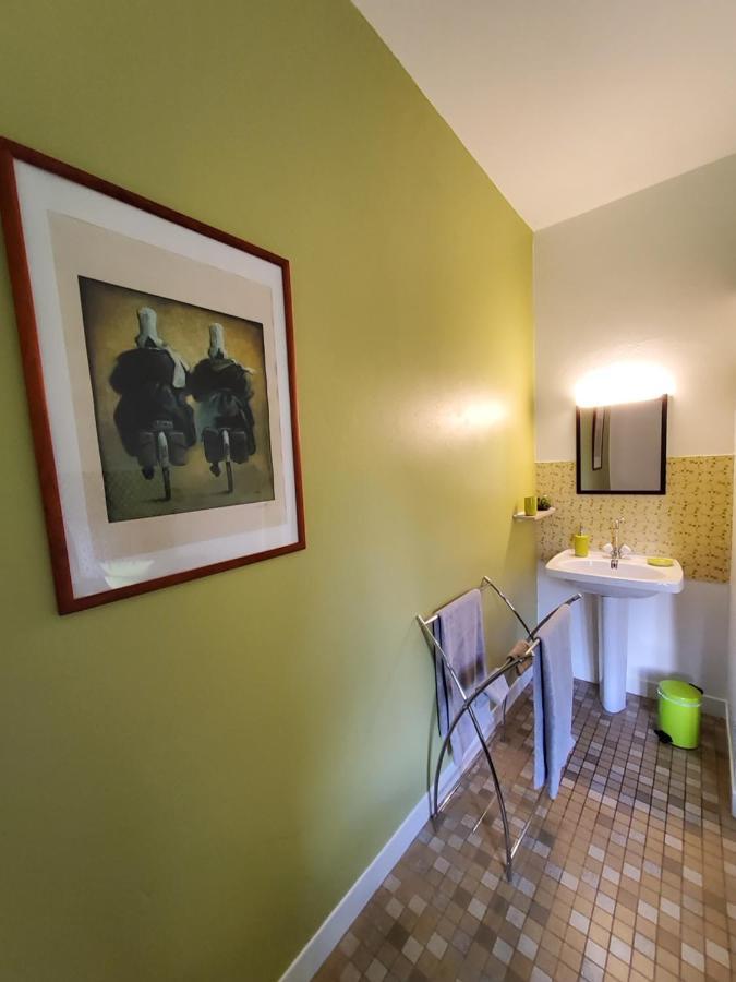 Chez Jollyjune, A Moins D'Une Heure Du Mont Saint Michel Champeaux Eksteriør billede