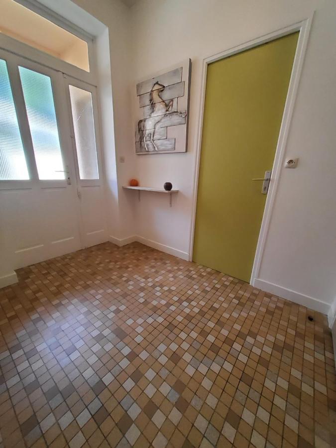 Chez Jollyjune, A Moins D'Une Heure Du Mont Saint Michel Champeaux Eksteriør billede